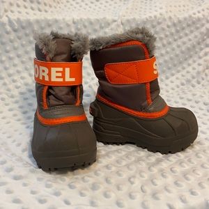 NEW! Sorel Kids Snow Commander boots